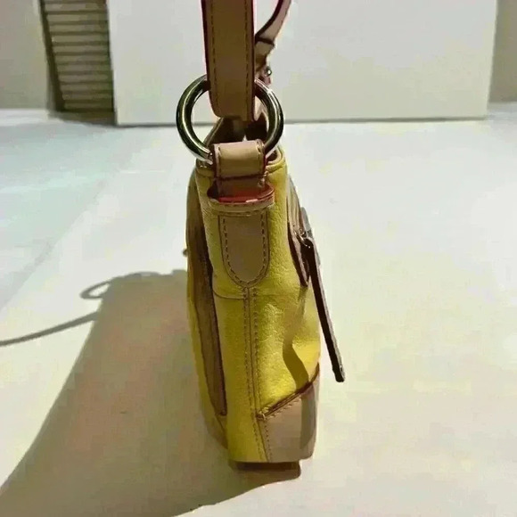 Tignanello Leather Yellow Tan Convertible Crossbody Purse Handbag - Picture 9 of 15